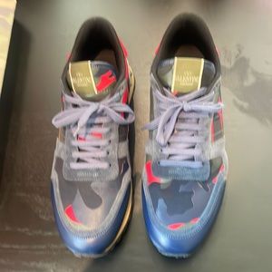 Valentino Sneakers